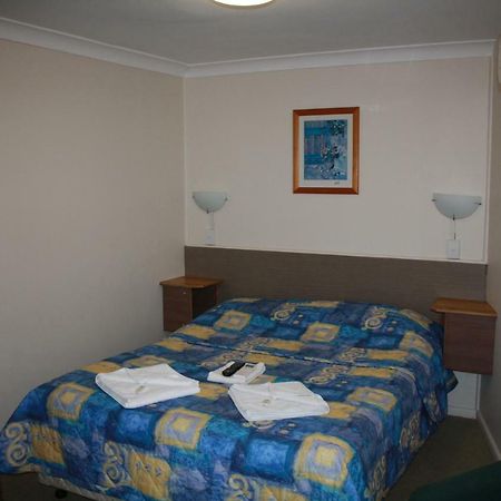 Linwood Lodge Motel Sidney Exterior foto